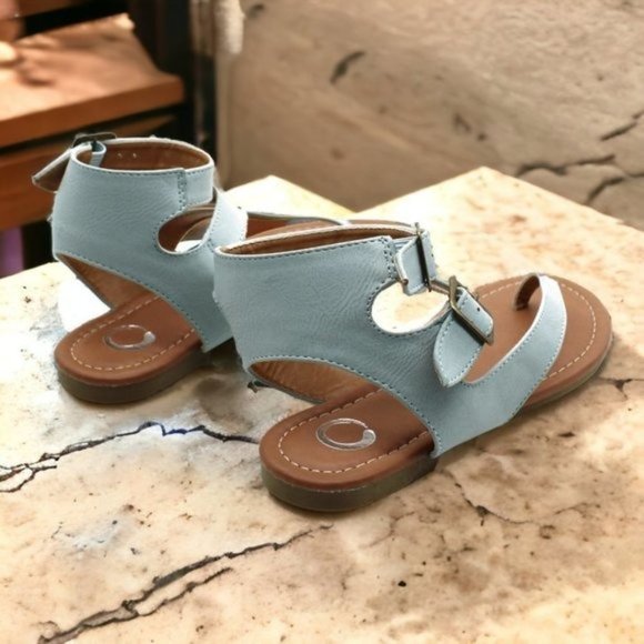 Sandals - Picture 4 of 8